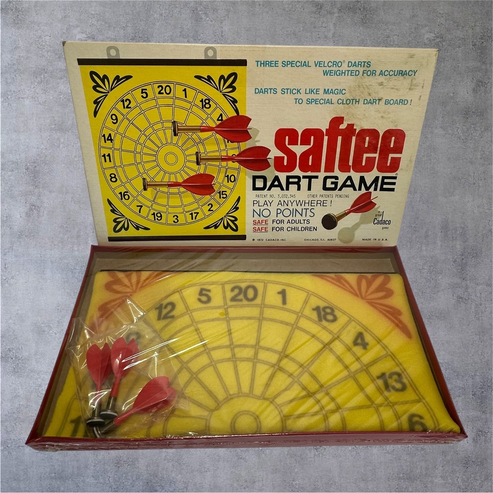 Cadaco Saftee Dart‎ Game 1972 Vintage Velcro No Points New/Sealed USA